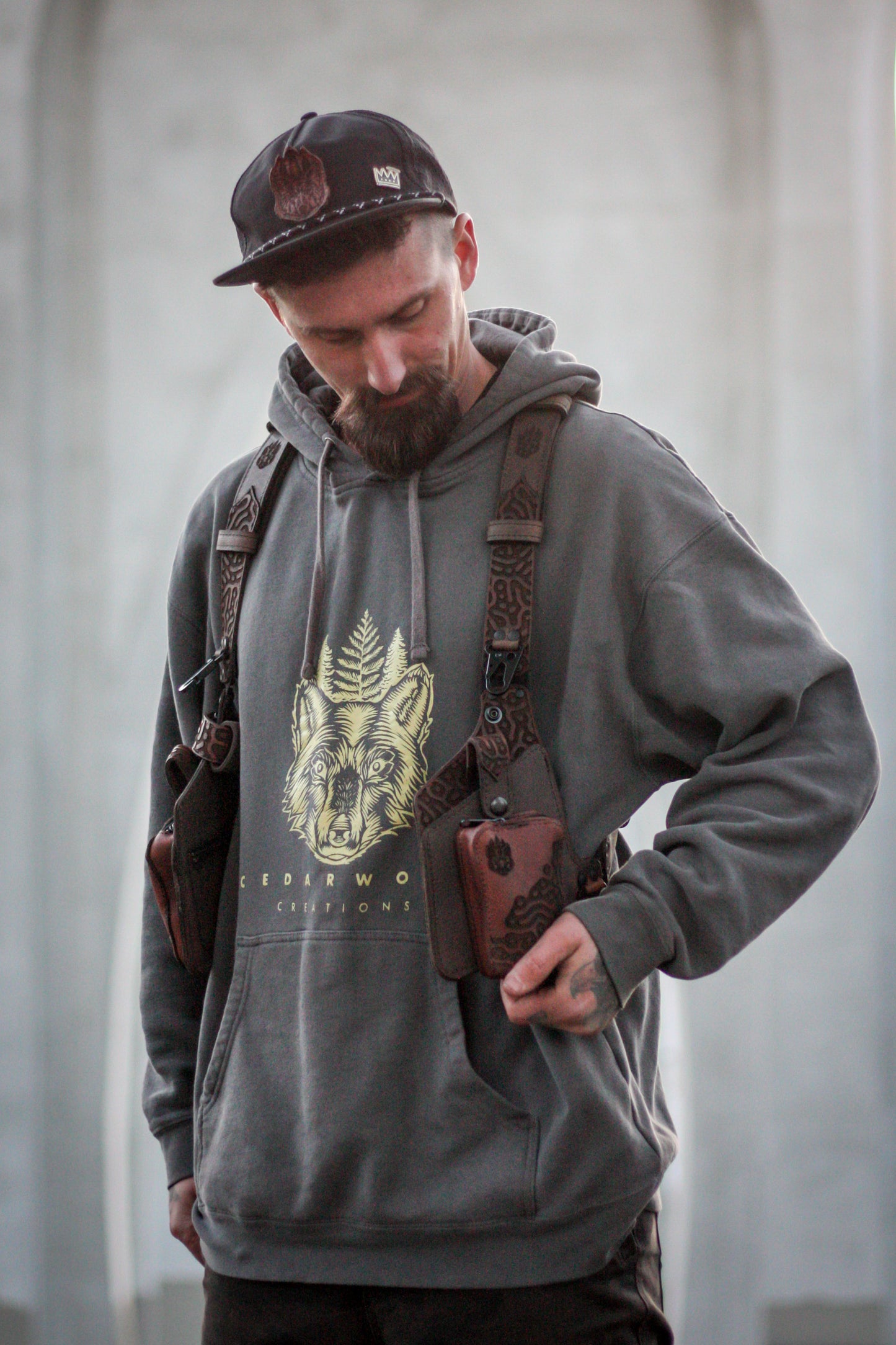 Pattern Engraved Minimal