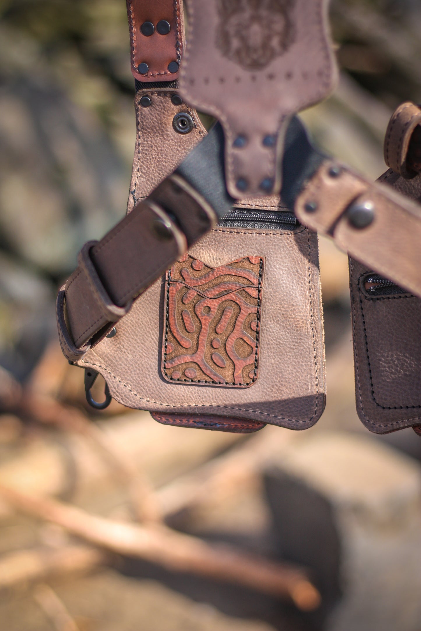 Pattern Engraved Minimal