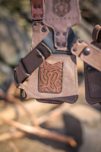 Pattern Engraved Minimal