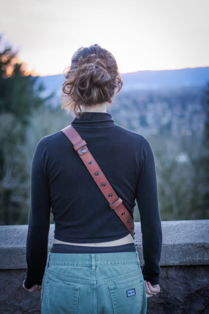 Minimal Crossbody